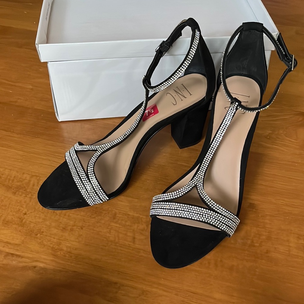 INC classy heel Worn once, no damages